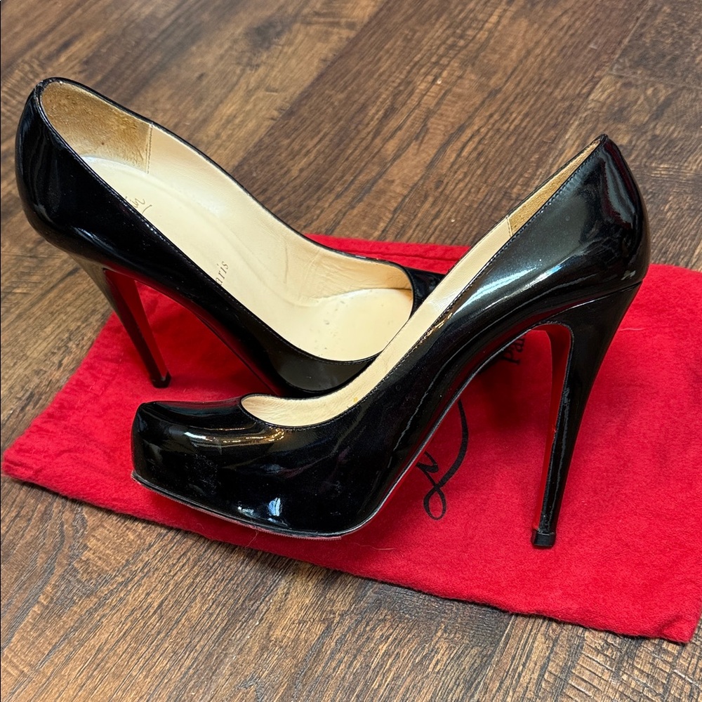 Louboutin Rolandos